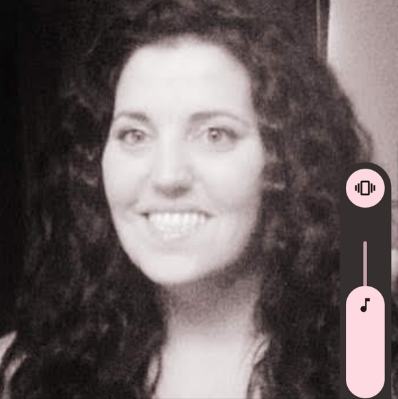 Meet your Posher, Brittany - Picture 1 of 2